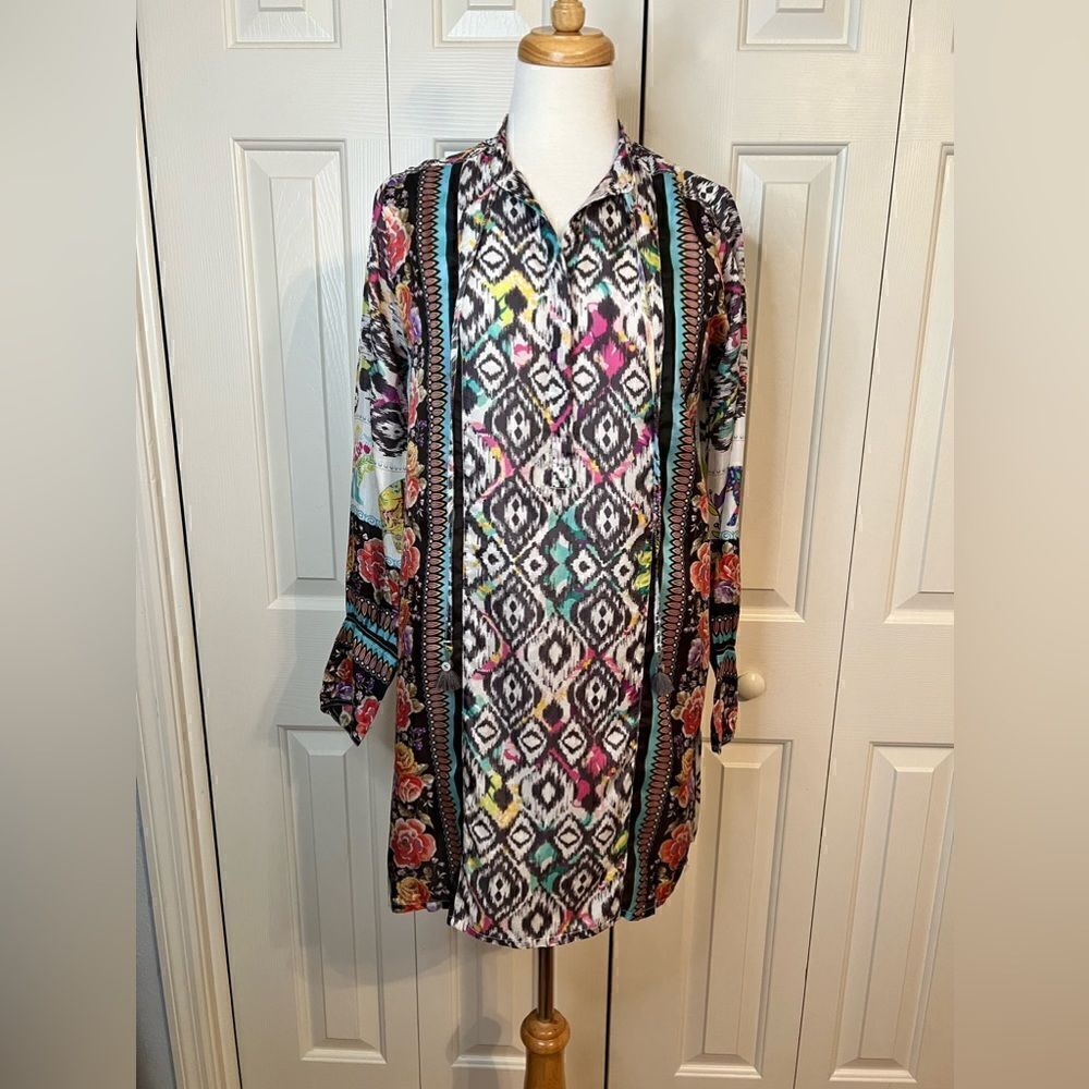 Johnny Was Nanette Silk Ikat Elephant Print Tunic Top in size XS NWOT - Picture 2 of 15